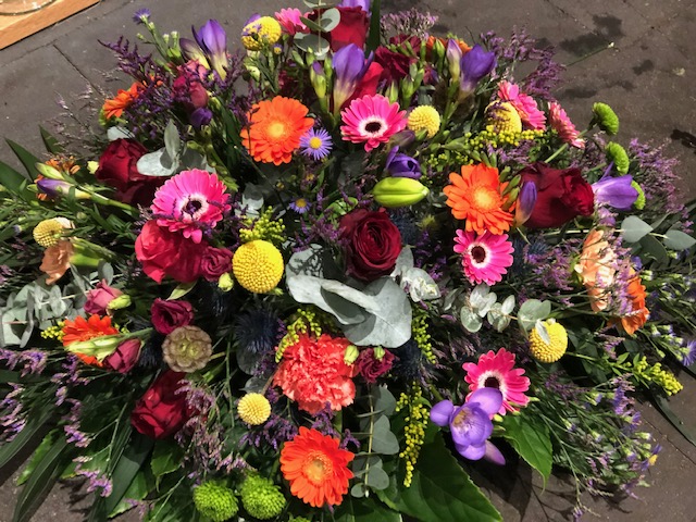 rouwarrangementavablooms Rouwarrangement Avablooms